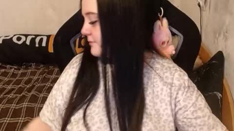 your_8a8y online show from 11/04/25, 11:20