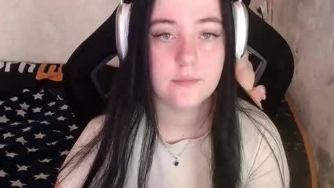 your_8a8y online show from 12/17/25, 10:10