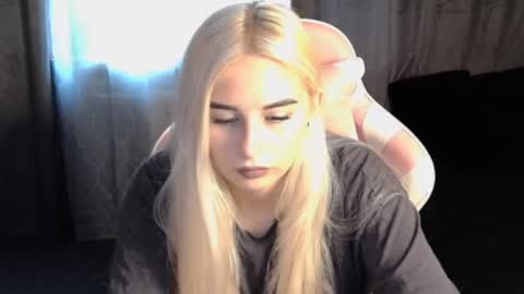 Snapshot of your___barbie chatting on 09/08/25, 04:28 Barbie online show from 09/08/25, 04:28