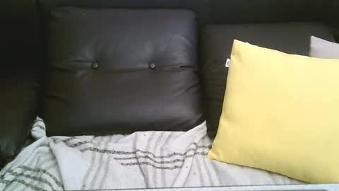 Snapshot of your__maria chatting on 12/13/25, 07:53 Maria Love online show from 12/13/25, 07:53