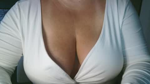 Maria Love online show from 02/08/26, 07:56