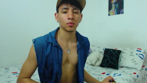 your boy online show from 06/06/26, 12:16