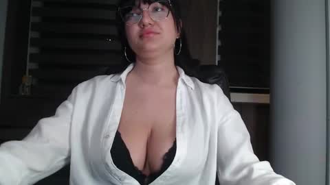 your_bustygirl online show from 03/29/26, 10:21