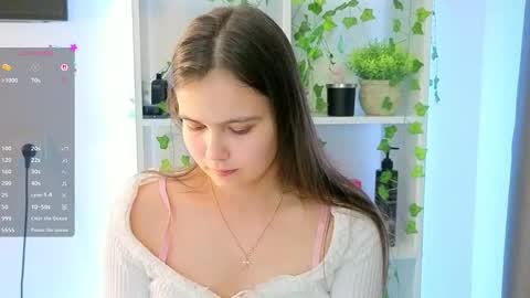 Snapshot of your_casual_vibes chatting on 02/18/26, 05:31 Julia Next stream online show from 02/18/26, 05:31