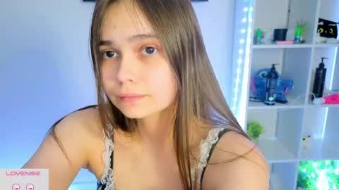 Julia Next stream  online show from 06/01/26, 05:25