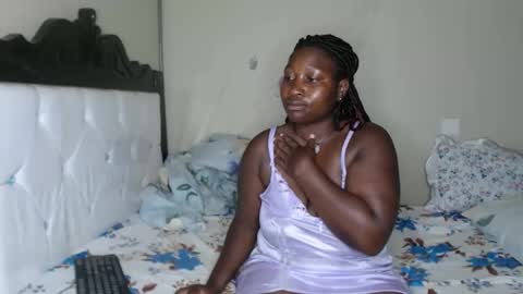 Snapshot of your_dirty_slutt chatting on 01/12/26, 11:43 your_dirty_slutt online show from 01/12/26, 11:43