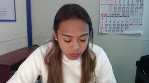 Snapshot of your_dreamgirlxxx69 chatting on 02/04/25, 12:19 your_dreamgirlxxx69 online show from 02/04/25, 12:19