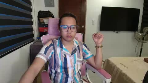 your_dreamgirlxxx69 online show from 02/26/26, 09:08