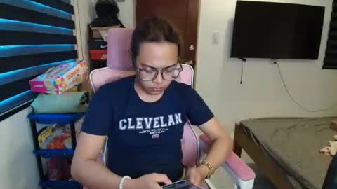 your_dreamgirlxxx69 online show from 03/01/26, 03:30