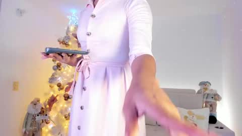 Eliza online show from 12/19/24, 10:32