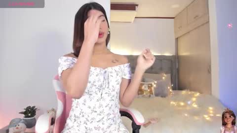 Eliza online show from 11/24/25, 11:37