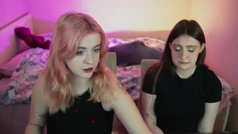 girls u wanna fuck online show from 03/04/25, 04:41