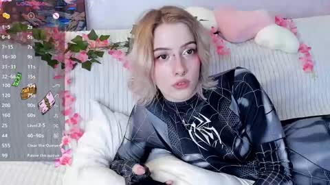 Snapshot of your_garcia chatting on 03/04/25, 04:27 Sheryl online show from 03/04/25, 04:27