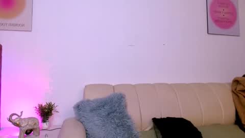 your_girl_of_dream online show from 05/12/26, 02:08