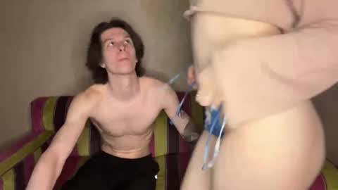 Laura and David online show from 04/16/26, 05:47