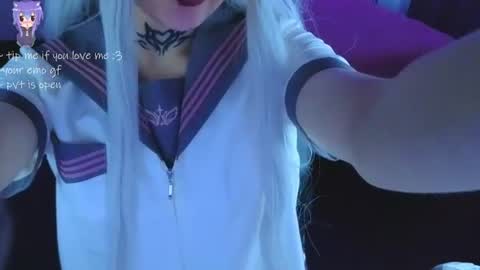 Snapshot of your_little_eva chatting on 06/23/26, 05:05 Eva online show from 06/23/26, 05:05