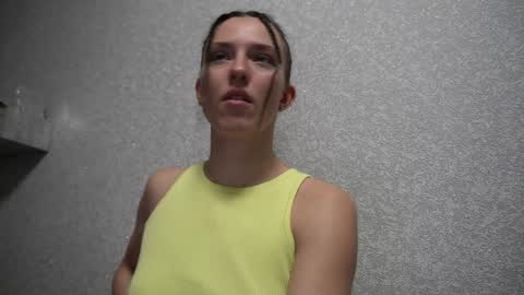 Meri  online show from 02/05/25, 09:29