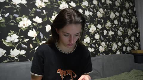 Meri  online show from 02/08/25, 09:04