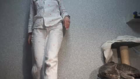 Meri  online show from 02/24/25, 09:31