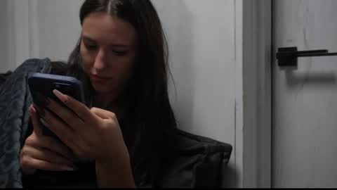 Meri  online show from 09/25/25, 07:39