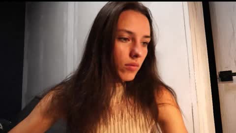 Meri  online show from 10/22/25, 08:52