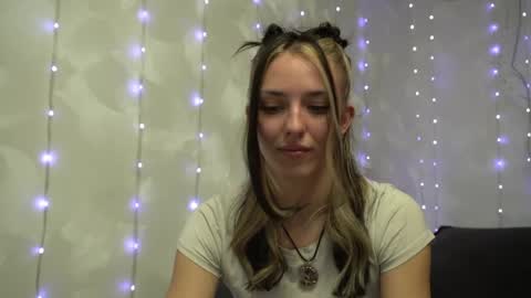 Meri  online show from 03/31/26, 07:58