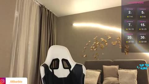 Jessica Loyd online show from 10/14/25, 02:45