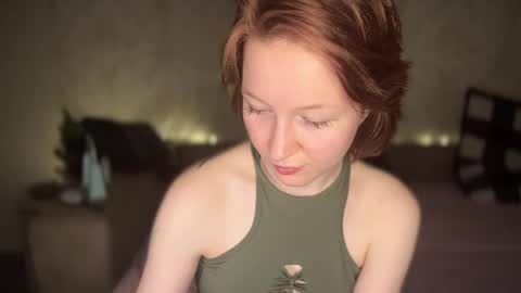Snapshot of your_moonlight_ chatting on 04/22/26, 05:03 Mia online show from 04/22/26, 05:03