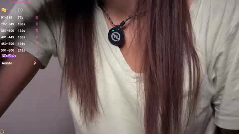 Snapshot of your_priya_77 chatting on 11/11/25, 12:27 sonam online show from 11/11/25, 12:27