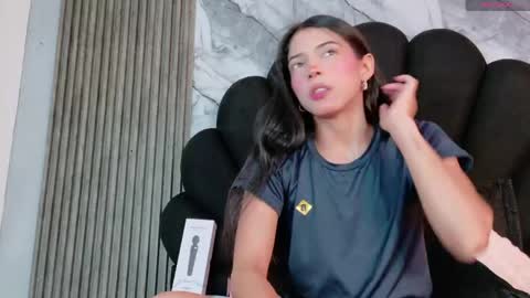 your_submissive_ online show from 05/15/26, 07:21