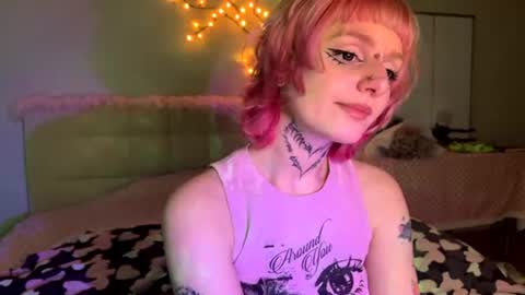 Snapshot of your_sweetpussy chatting on 06/22/26, 07:33 Anya online show from 06/22/26, 07:33