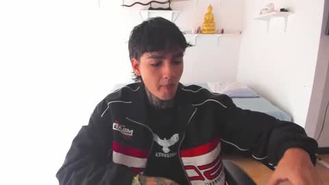 Snapshot of your_tao chatting on 02/18/26, 05:53 Tao online show from 02/18/26, 05:53