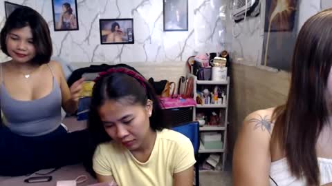 your_twinkletoes18 online show from 07/10/26, 07:49