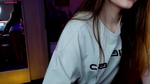 Anikka online show from 10/09/25, 07:34