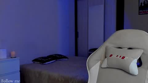 Anikka online show from 02/25/26, 12:26