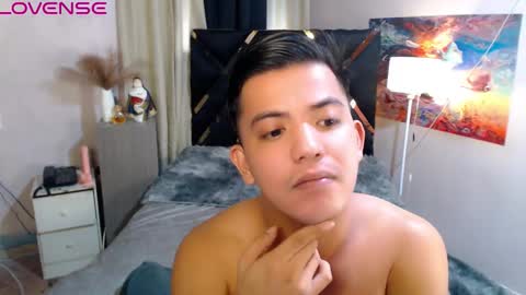 yourasian_bradley online show from 09/26/25, 12:36