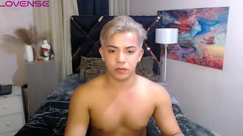 yourasian_bradley online show from 10/21/25, 02:51
