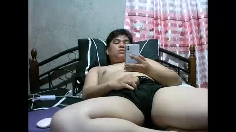 yourasian_lover29 online show from 05/28/26, 02:58
