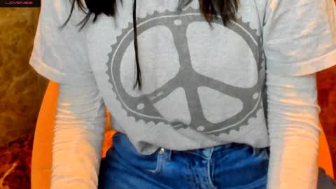 Snapshot of yourastral chatting on 12/26/24, 01:18 yourastral online show from 12/26/24, 01:18