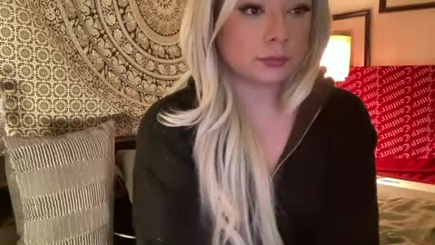 Alexandria online show from 03/18/26, 02:26