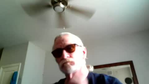 Snapshot of yourbeast247 chatting on 06/28/26, 12:33 yourbeast247 online show from 06/28/26, 12:33