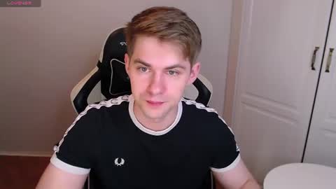 Snapshot of yourbilly chatting on 06/19/26, 02:49 Billy online show from 06/19/26, 02:49
