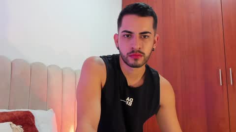 Snapshot of yourboynextdoor1 chatting on 12/04/24, 10:13 YOURBOYNEXTDOOR online show from 12/04/24, 10:13