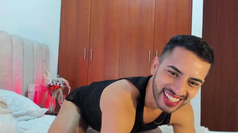 Snapshot of yourboynextdoor1 chatting on 01/04/25, 12:27 YOURBOYNEXTDOOR online show from 01/04/25, 12:27