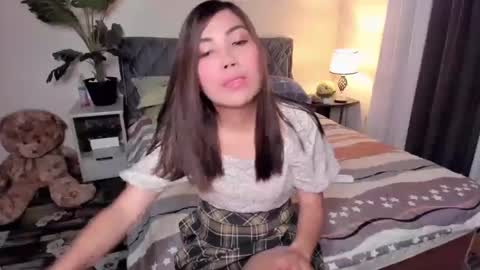 Snapshot of yourcathrinelover chatting on 12/20/24, 06:08 Cathy Murphy online show from 12/20/24, 06:08