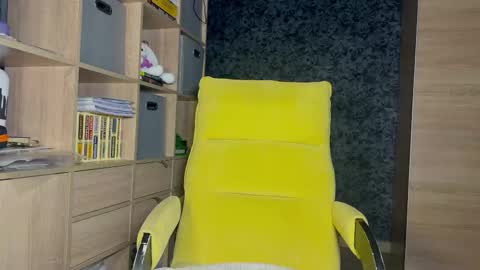 Mia online show from 01/06/26, 02:54