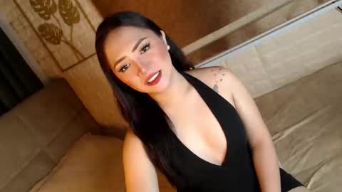 JEN  online show from 11/24/25, 09:42