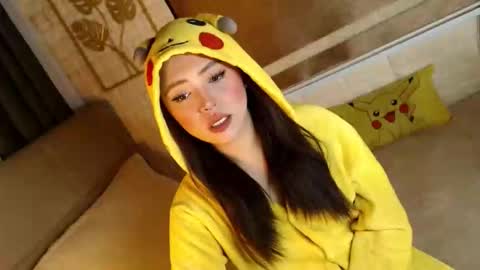 Snapshot of yourdevilsweettsx chatting on 01/09/26, 10:18 JEN online show from 01/09/26, 10:18