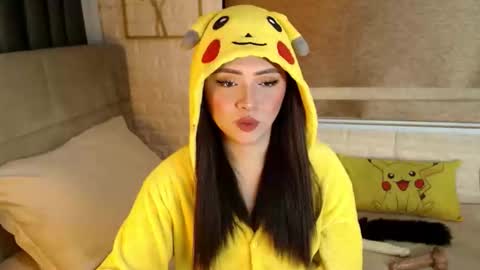 Snapshot of yourdevilsweettsx chatting on 01/12/26, 11:15 JEN online show from 01/12/26, 11:15