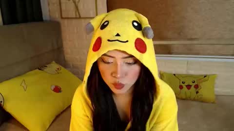 Snapshot of yourdevilsweettsx chatting on 01/16/26, 09:35 JEN online show from 01/16/26, 09:35